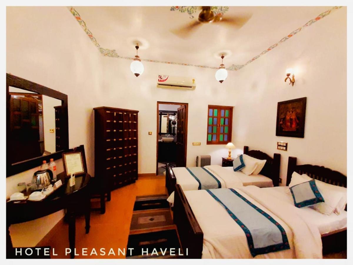 Hotel Pleasant Haveli - Only Adults Jaisalmer Esterno foto